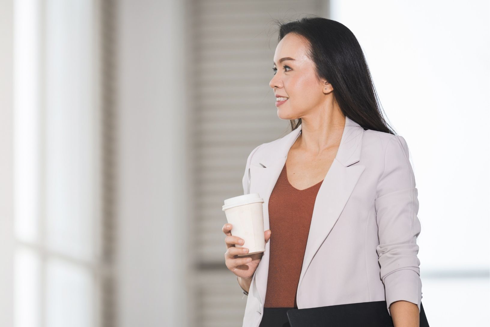 BEAN TO CUP COFFEE MACHINE LEASING FOR OFFICE AND RETAIL